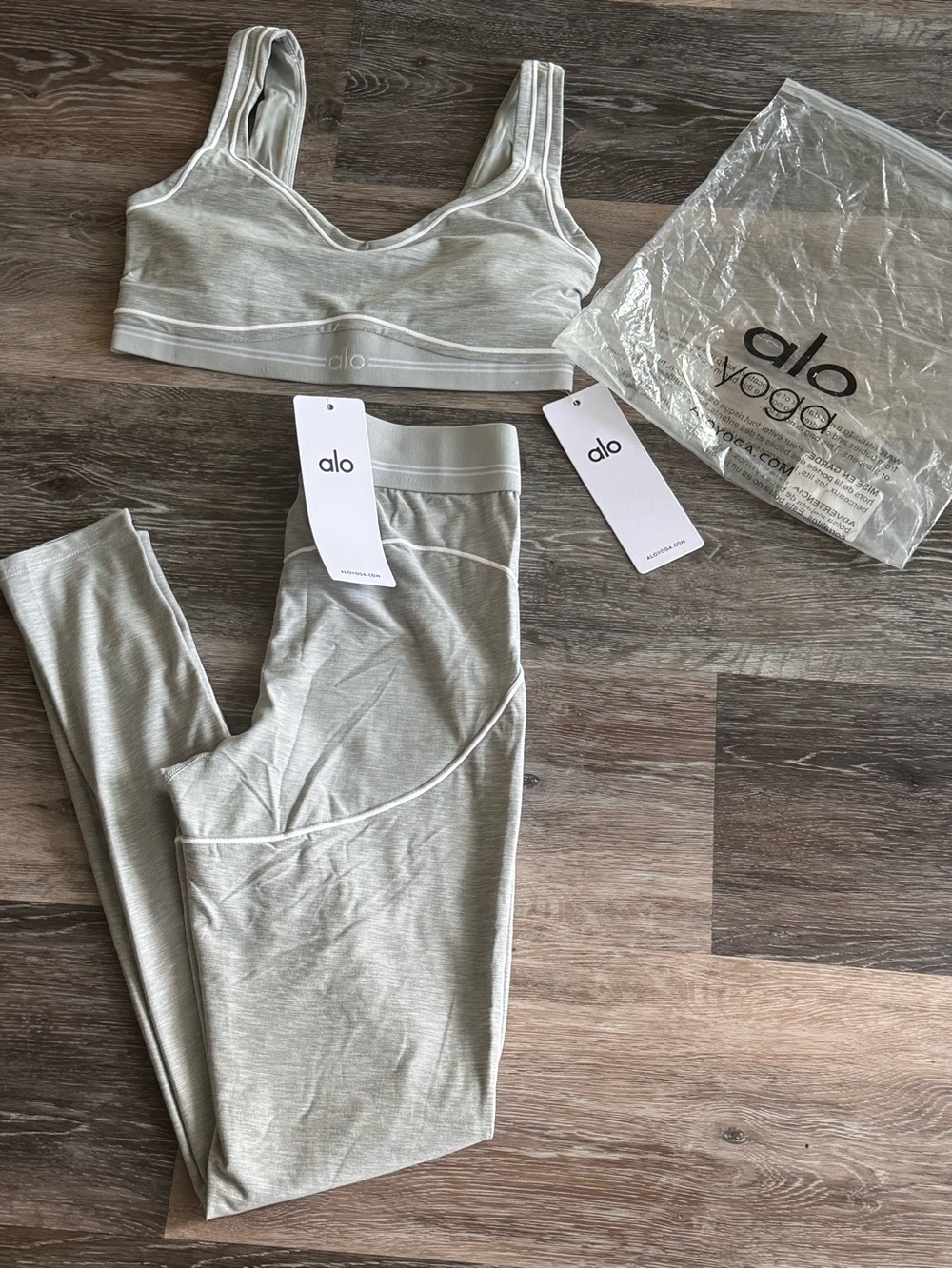 ALO Yoga Gray Heart Throb Sports Bra & Leggings Set